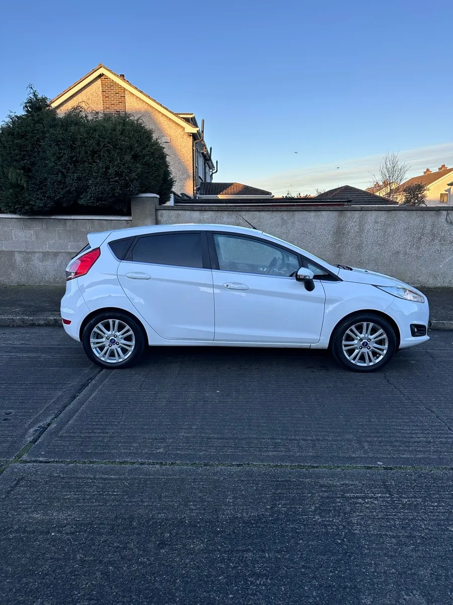 Ford Fiesta 2014, Low Mileage 75,000km New NCT - Image 1
