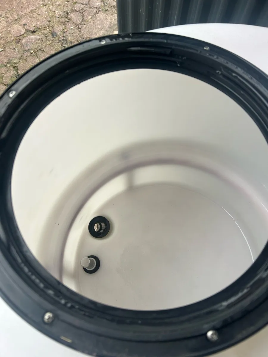 JFC milk kart with pump - Image 4