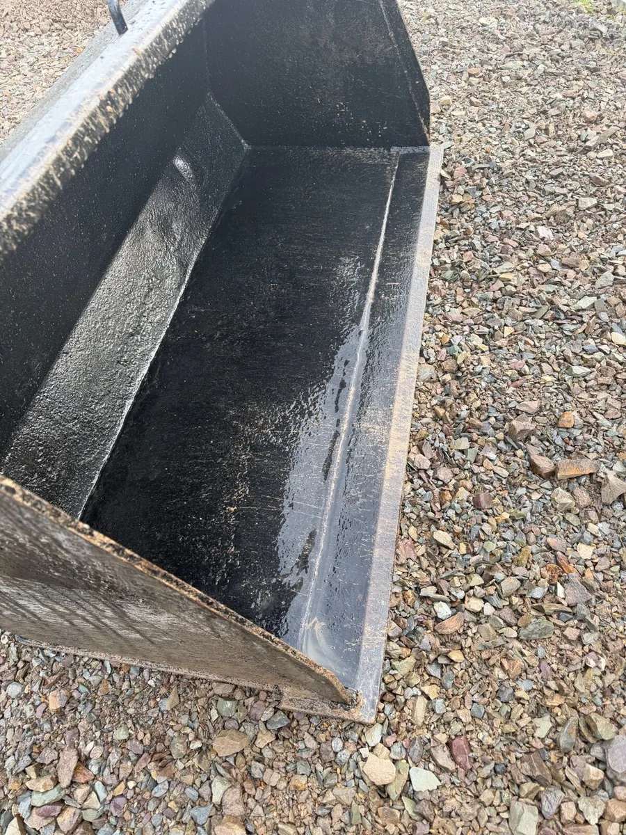 5ft Bucket euro brackets - Image 2