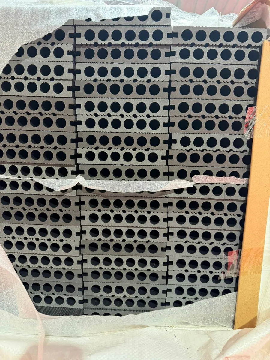 Composite decking - Image 2