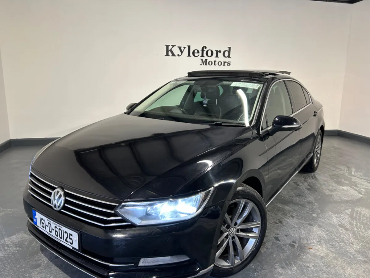 Volkswagen Passat 2016 - Image 2