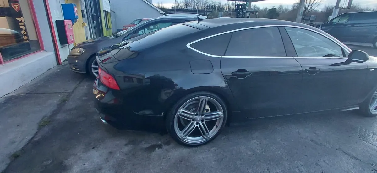 Audi A7 2013 - Image 1