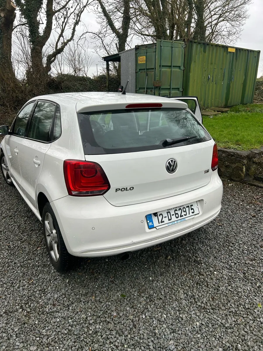 Automatic VW polo 1.2L , low mileage - Image 4