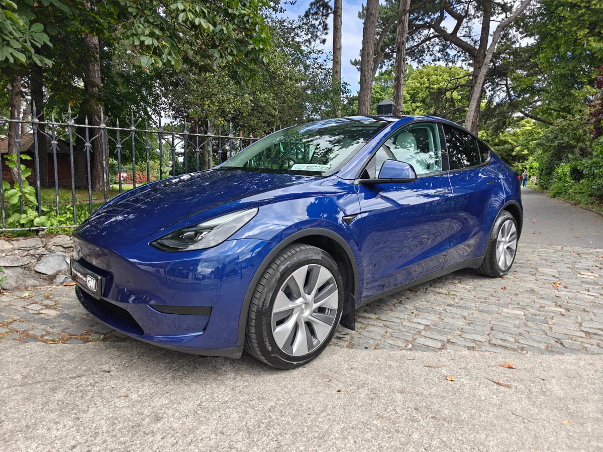 2024 (241) Tesla Model Y RWD - Image 1
