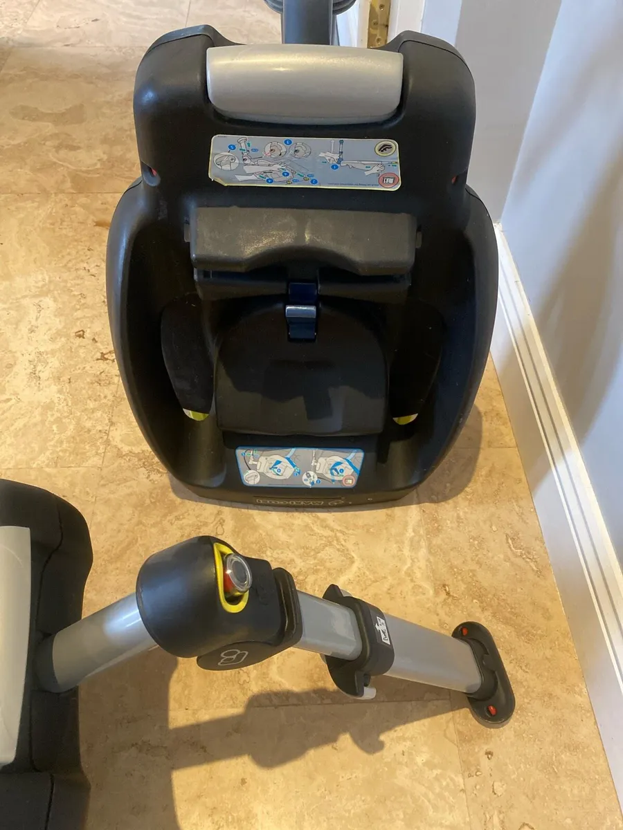 ISO-fix base maxi cosi X2 - Image 3