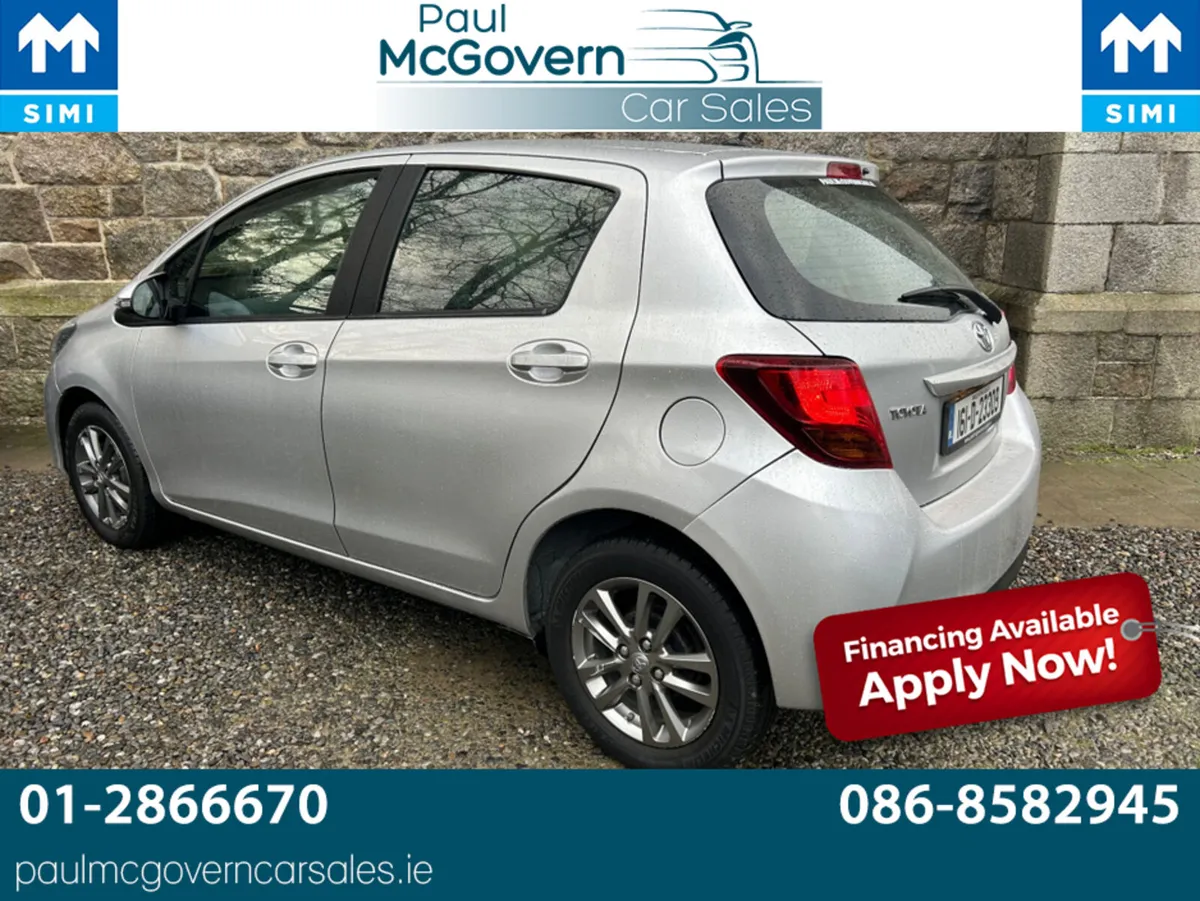 Toyota Yaris 1.0 LUNA 4DR**//**BLUETOOTH**//**REVE - Image 3