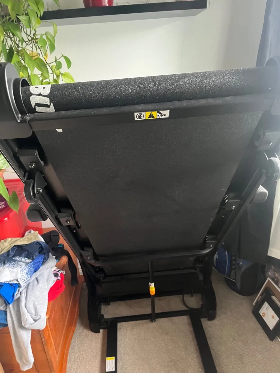 Tread mill - Image 4