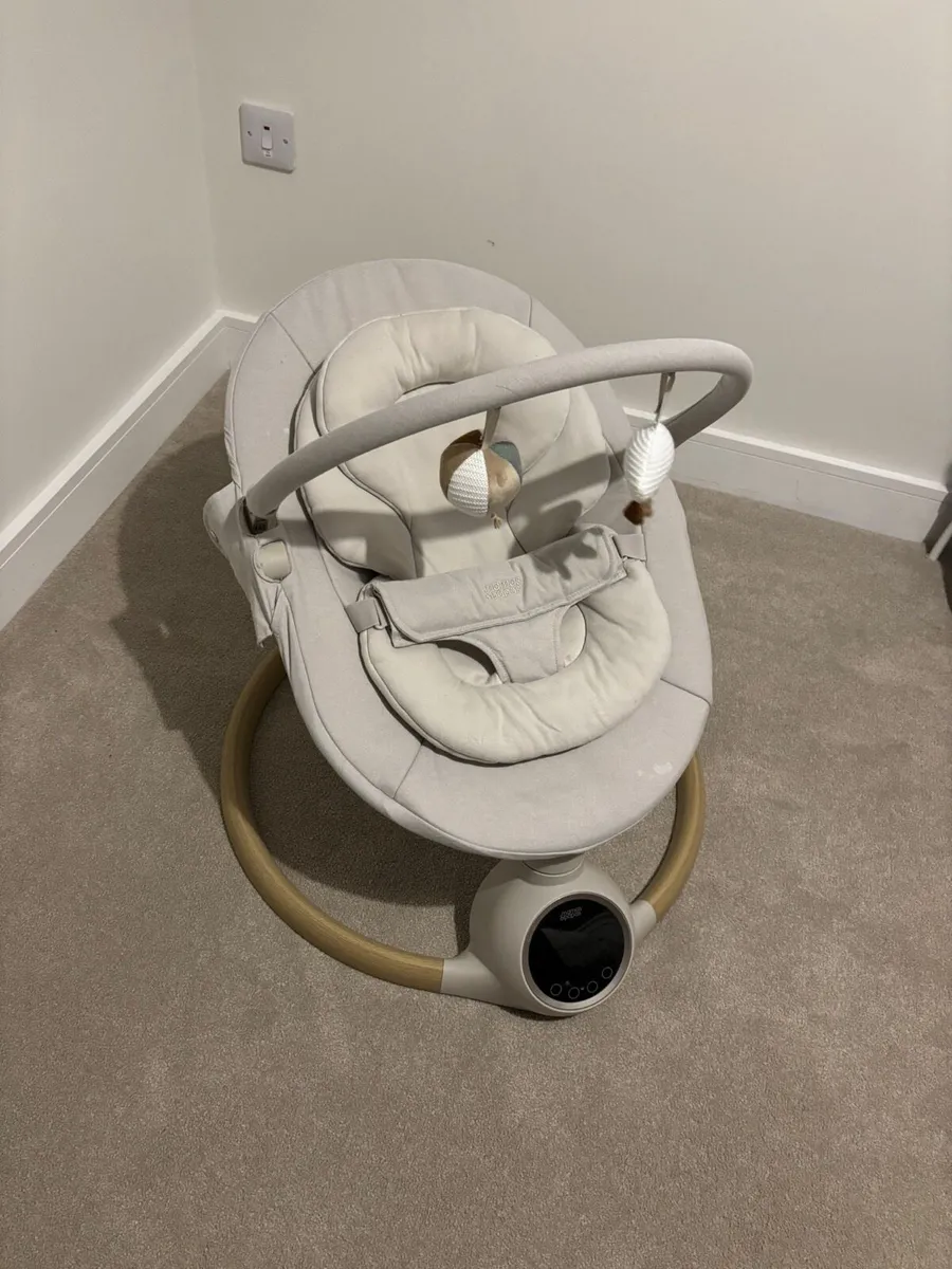 Mamas and papa’s swing chair - Image 3