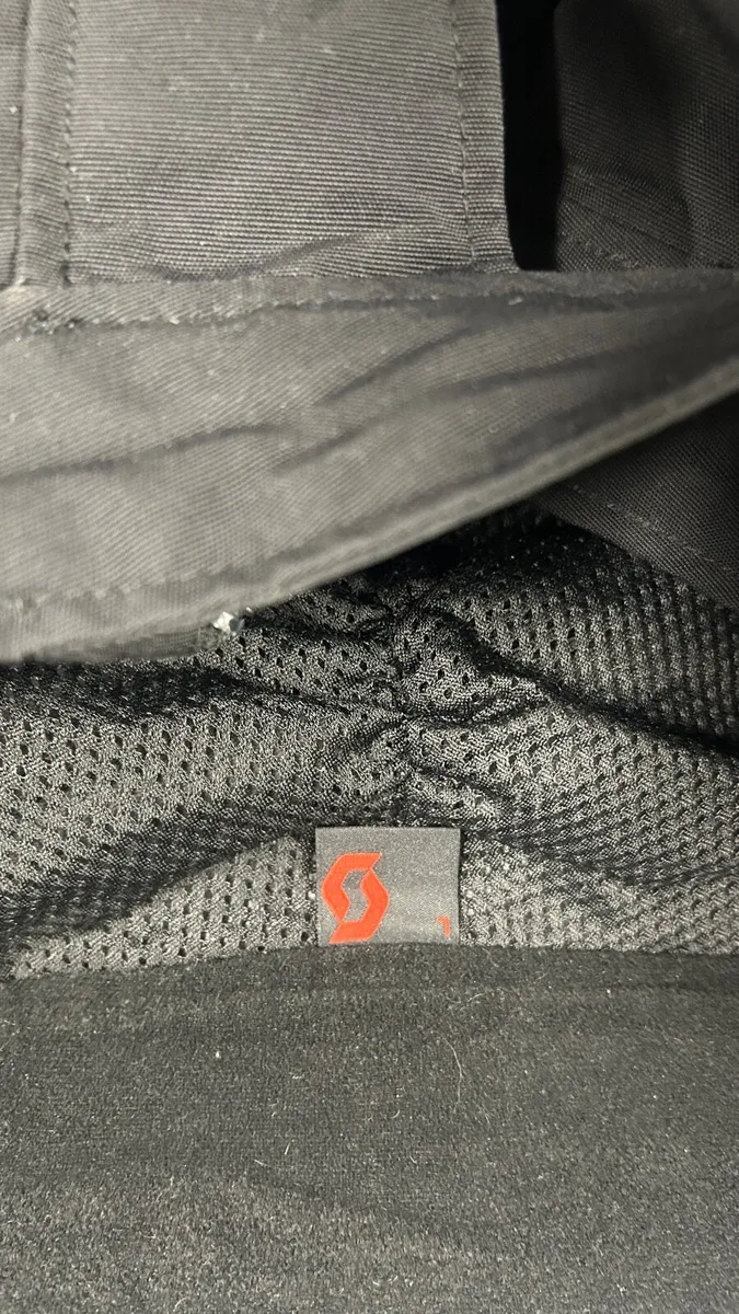 Scott suit - Image 4