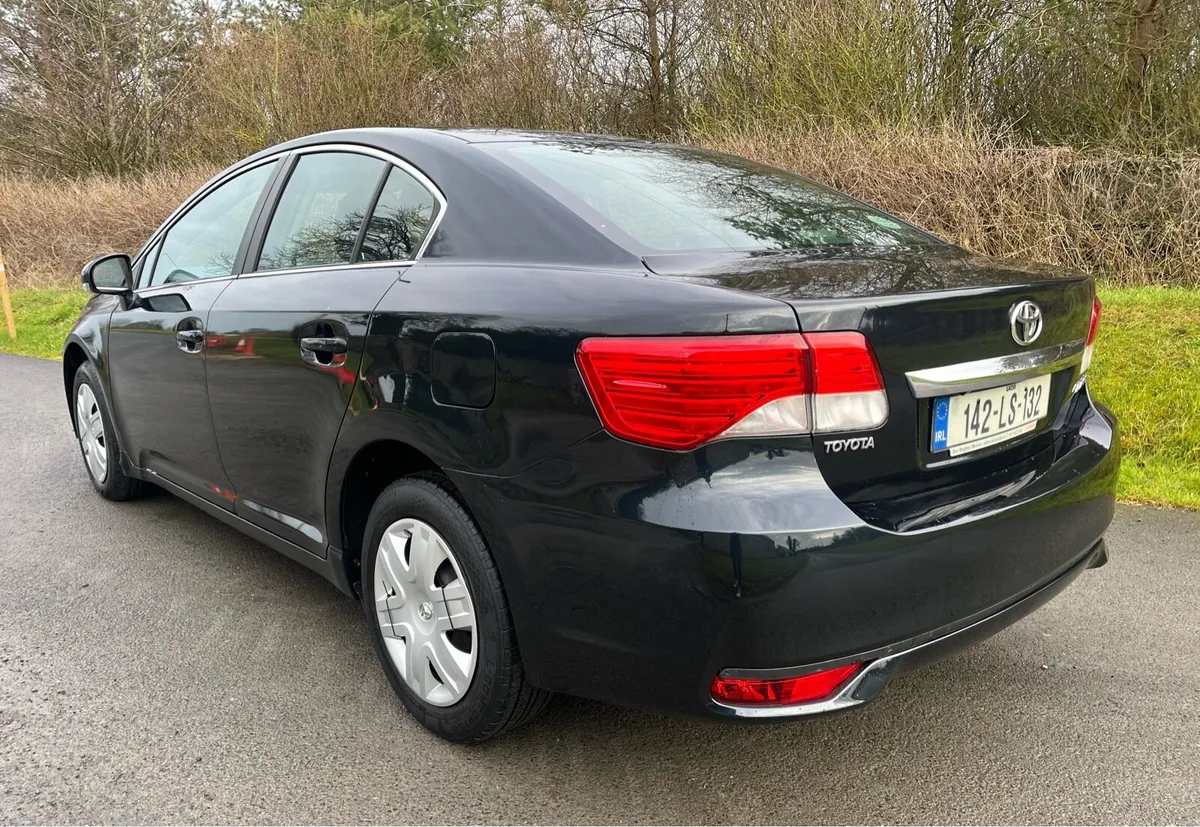 TOYOTA AVENSIS 2.0 D-4D TERRA 4DR - Image 4