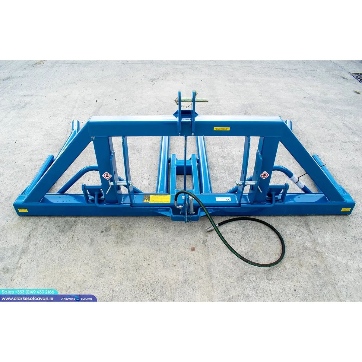 New Fleming Double Bale Lifter - Image 2