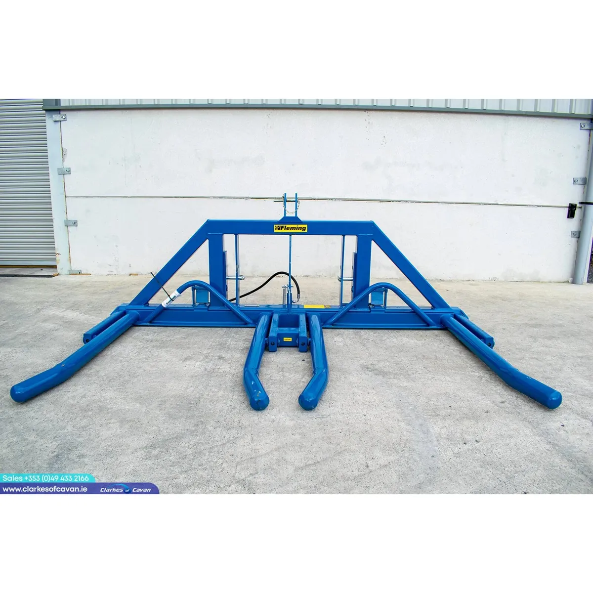 New Fleming Double Bale Lifter - Image 1