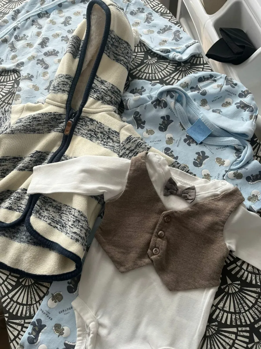 Baby clothes mint condition free delivery - Image 2
