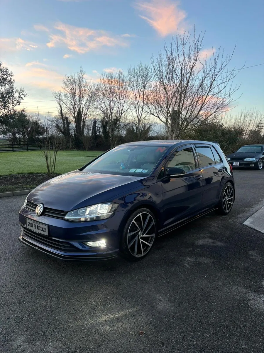 VW Golf Highline 1.0tsi 115bhp - Image 3