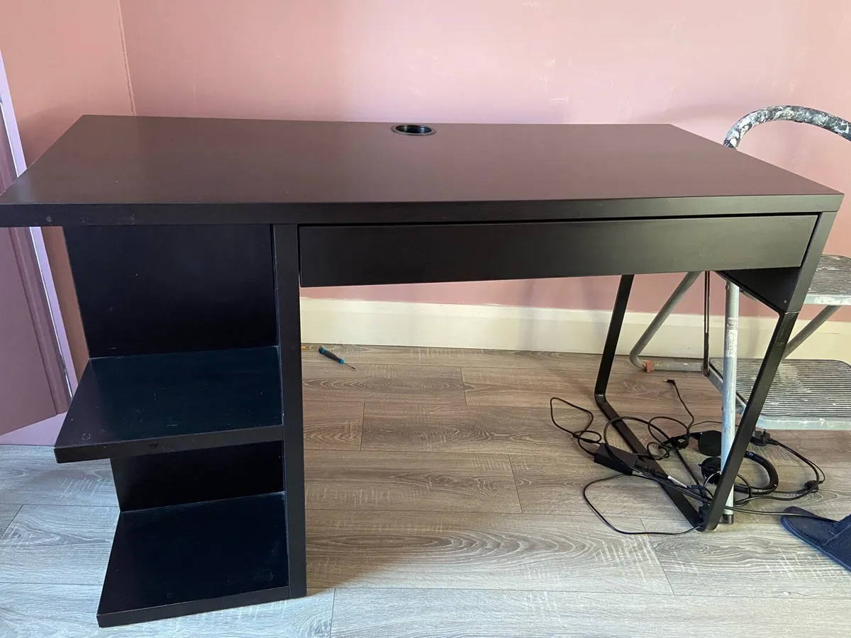 IKEA desk - Image 1
