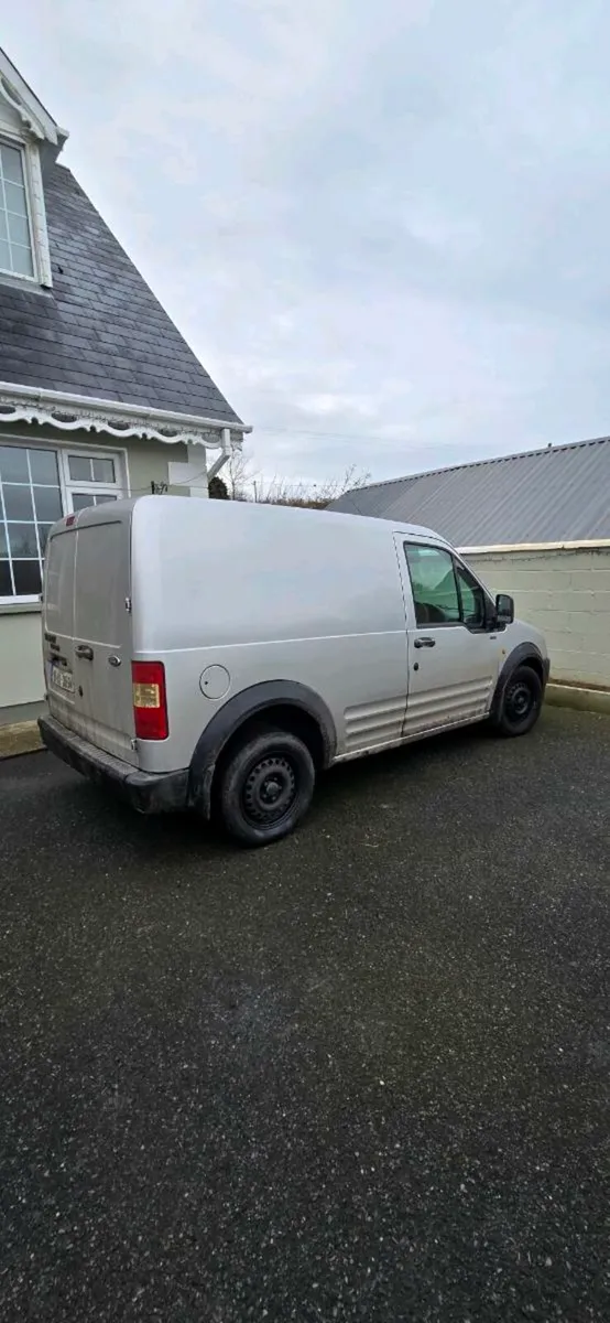 05 Ford Transit Connect 1.8t - Image 3