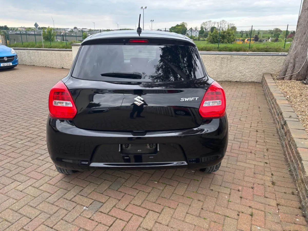 Suzuki Swift Automatic - Image 4