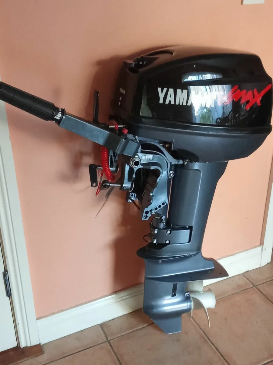2-stroke  YAMAHA V MAX-15 HP -YAMAHA-9,9 HP - Image 2