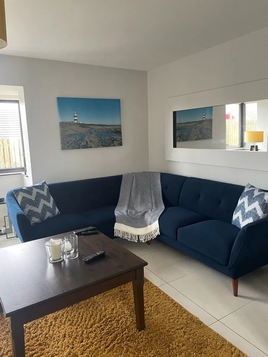 Suite of furniture - Image 3