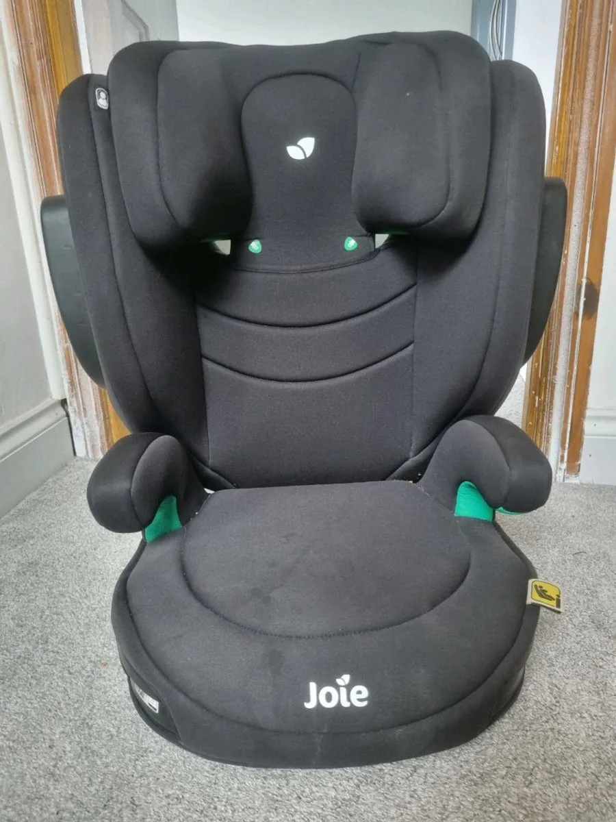 Joie Car booster seat - Image 1