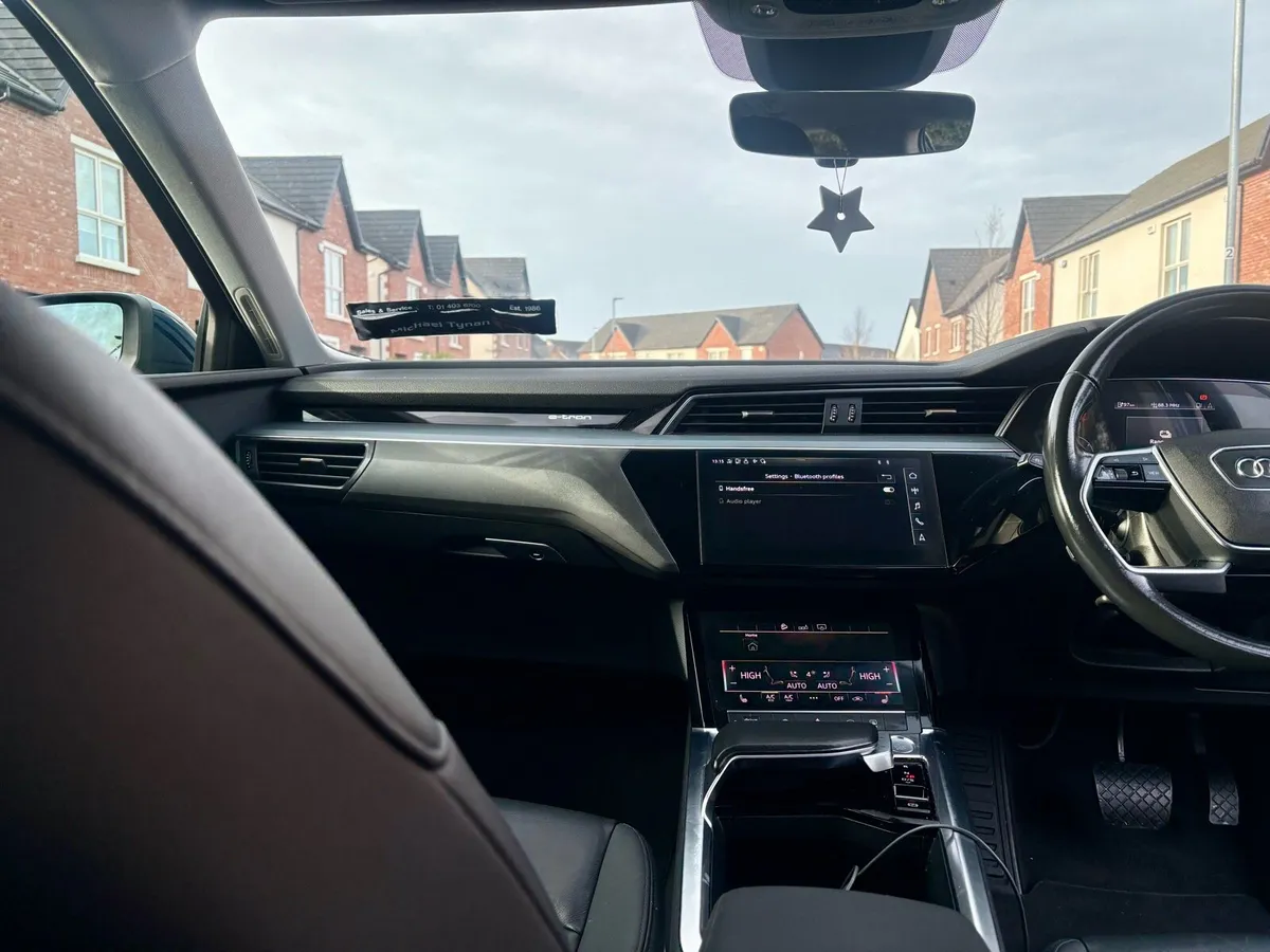 2020 Audi e-Tron 50 Technik Quattro (5DR) 68,200km - Image 4