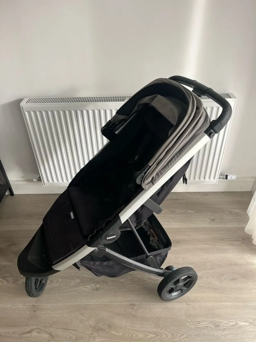 Thule Spring pram - Image 1