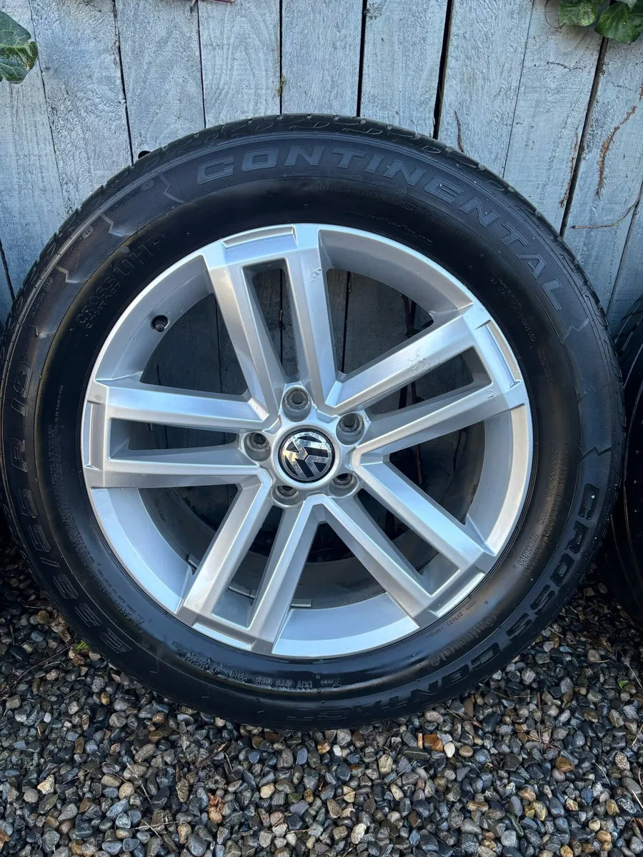 19" Genuine VW Cantera Alloy Wheels For Amarok - Image 3