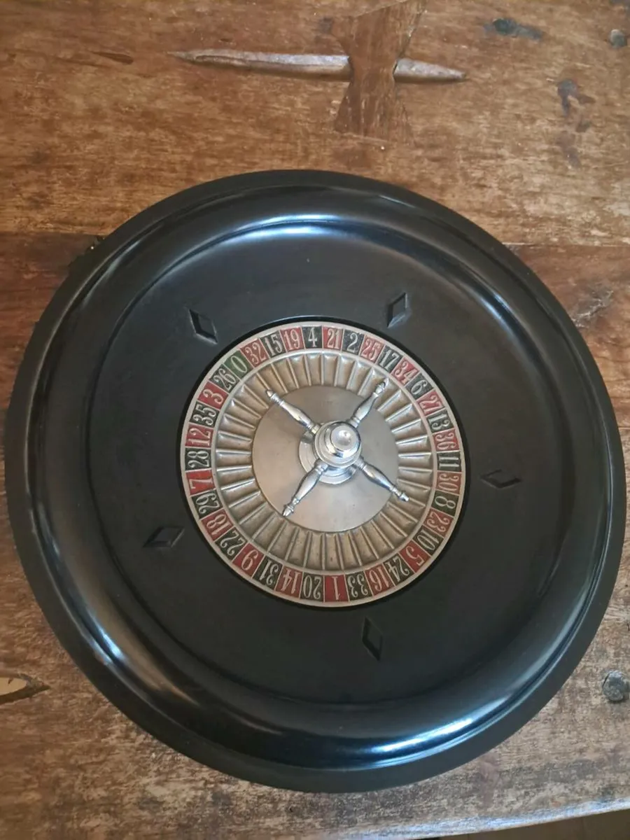 Vintage Roulette wheel - Image 2