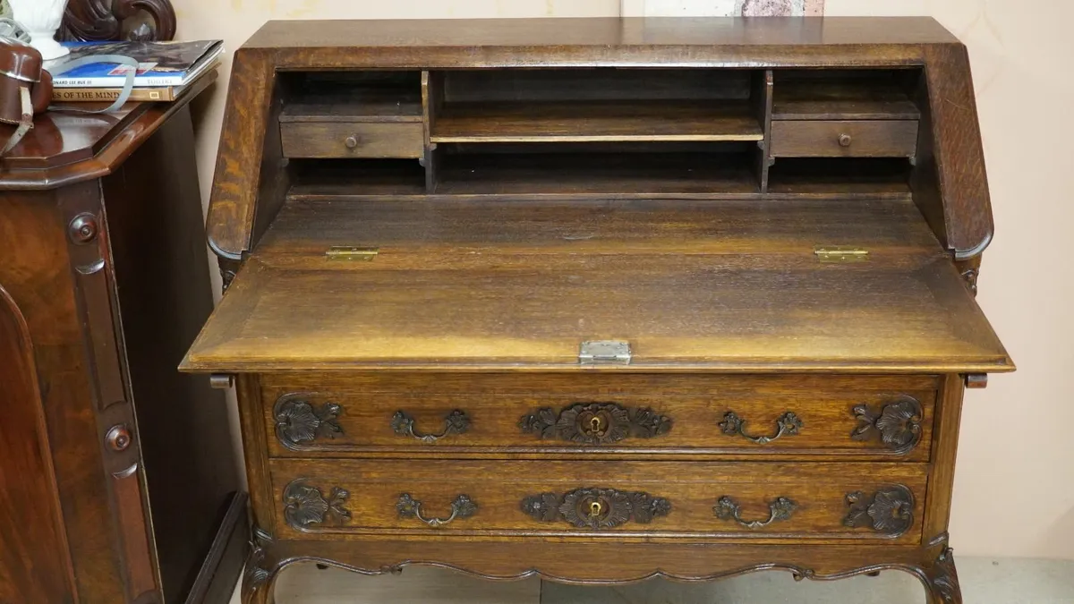 French Carved Solid Oak Bureau Desk - Image 4