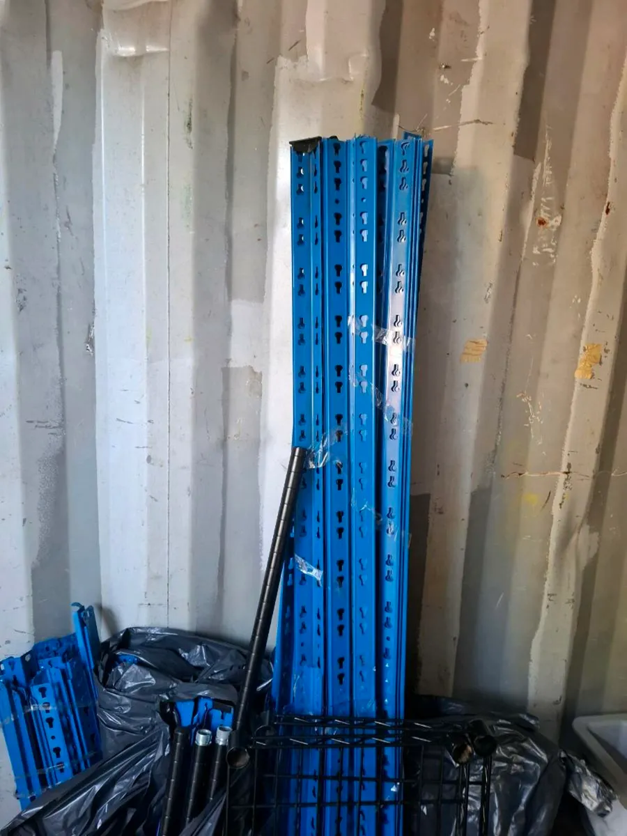 Shelves  caffe barriers - Image 3