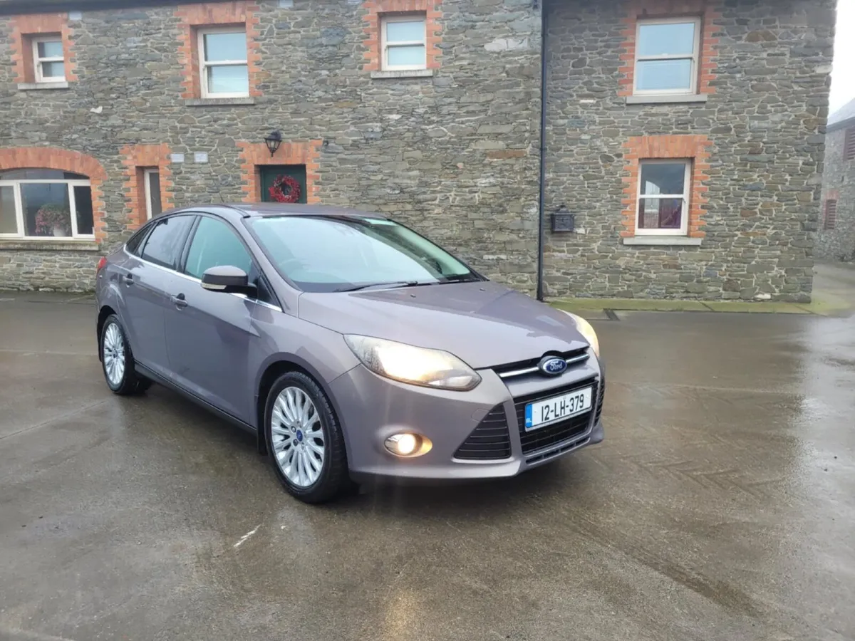 Ford Focus 1.6Dsl Nct'd *Low Miles *Titanium - Image 1
