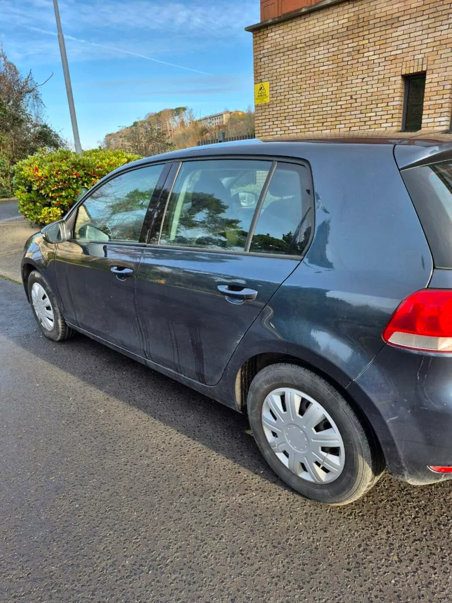 2010 Volkswagen golf - Image 3