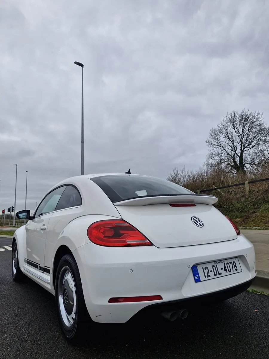 Vw beetle 2012 LOW MILES - Image 3