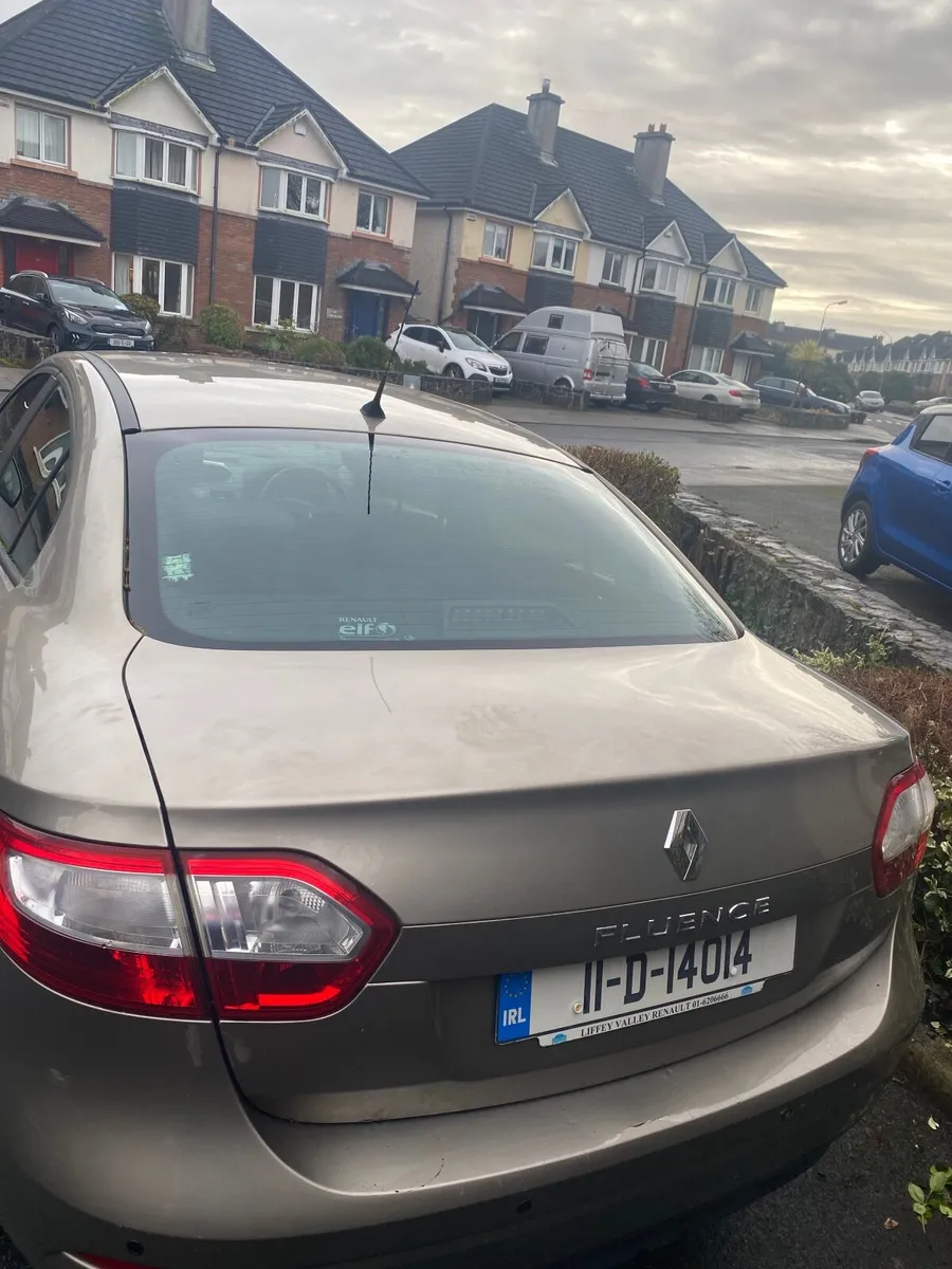 Renault Fluence 2011 - Image 3