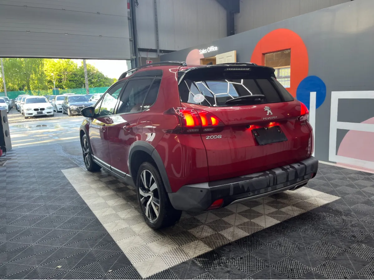 Peugeot 2008 GT LINE / 40k KMs / REVERSE CAMERA , - Image 4
