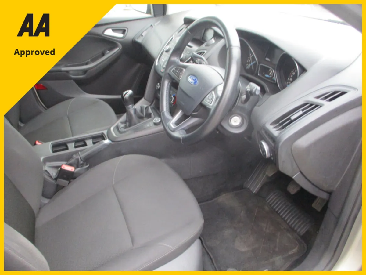 Ford Focus STYLE 1.0 ECOBOOST 100PS FULLY SERVICED - Image 2