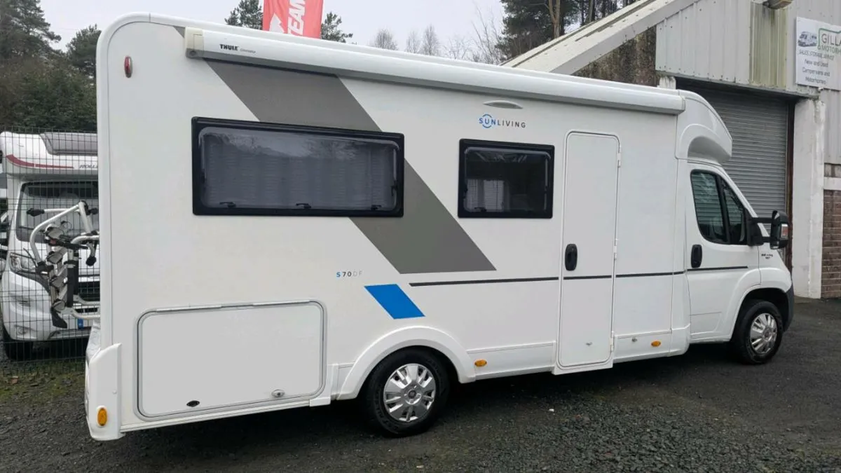2018 ADRIA SUNLIVING 6 BELT 6 BED LHD - Image 3