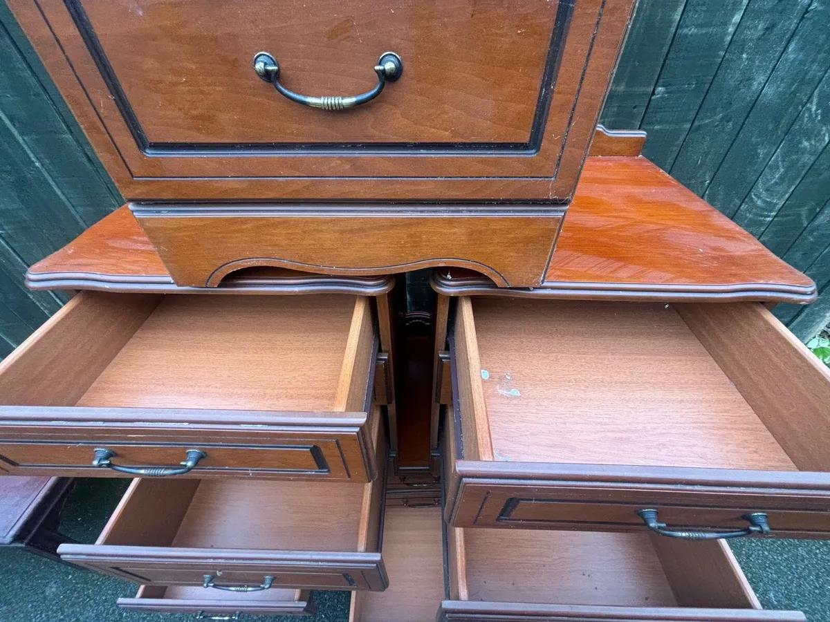 Bed side lockers - Image 4