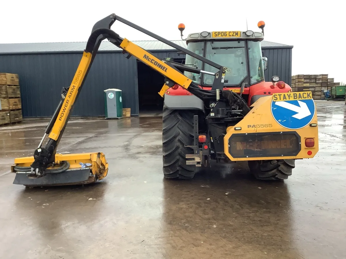 McConnell PA5565 - Image 1