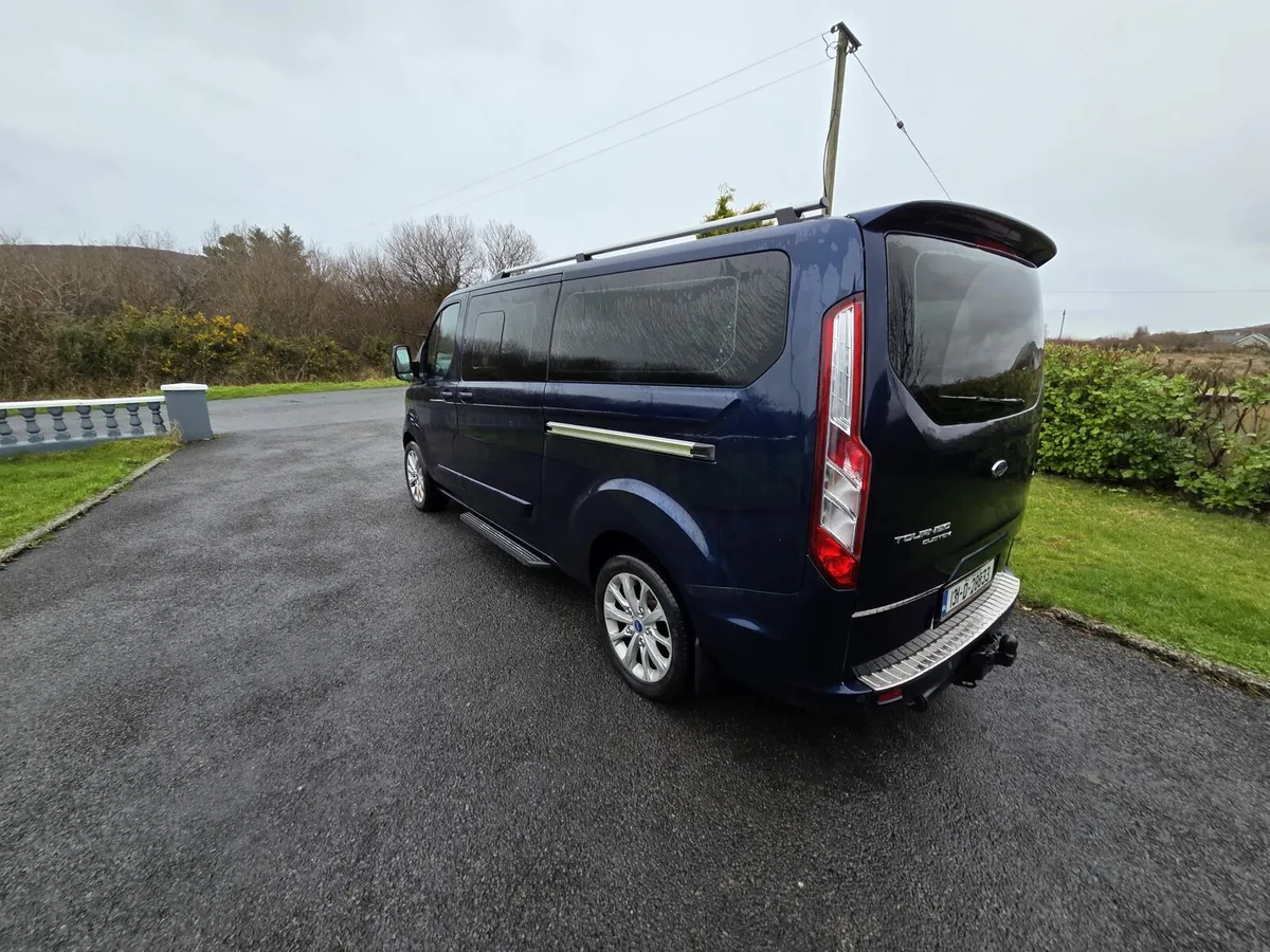 Ford Tourneo - Image 3