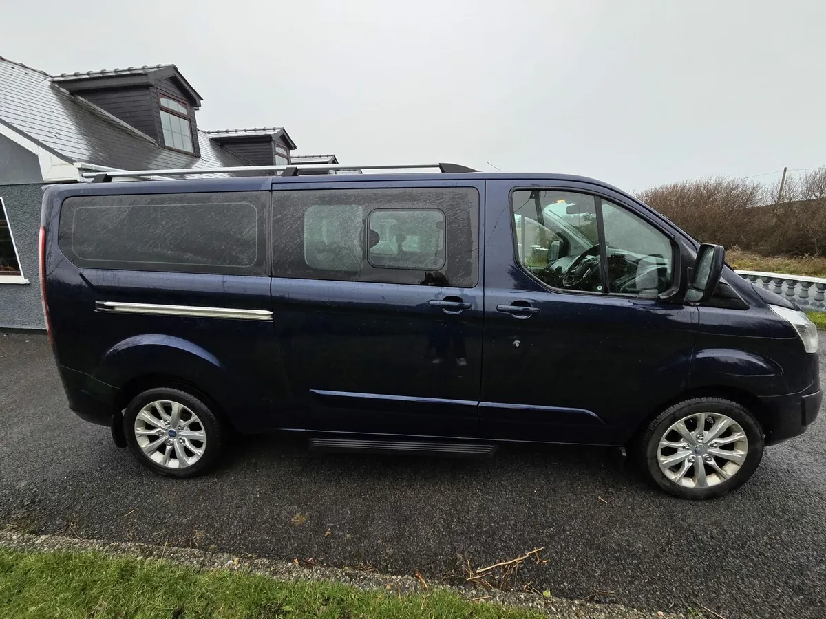 Ford Tourneo - Image 4