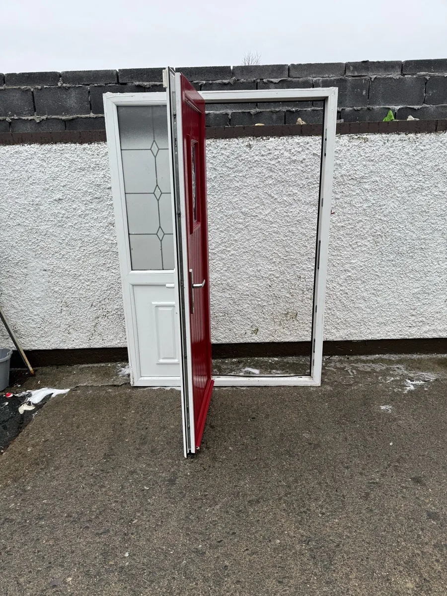 Pvc front door - Image 3
