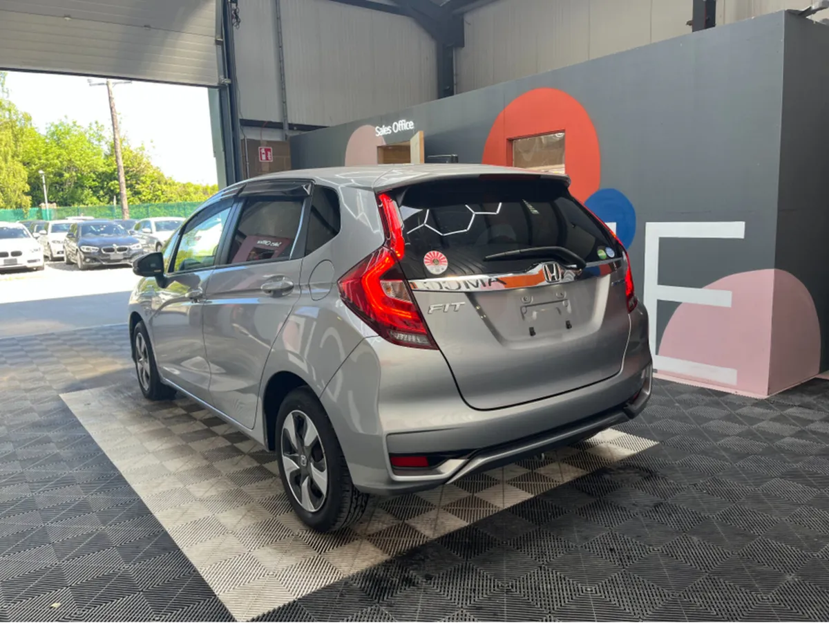 Honda Fit ONLY €13950 2019 HONDA FIT 1.5 HYRBID / - Image 4