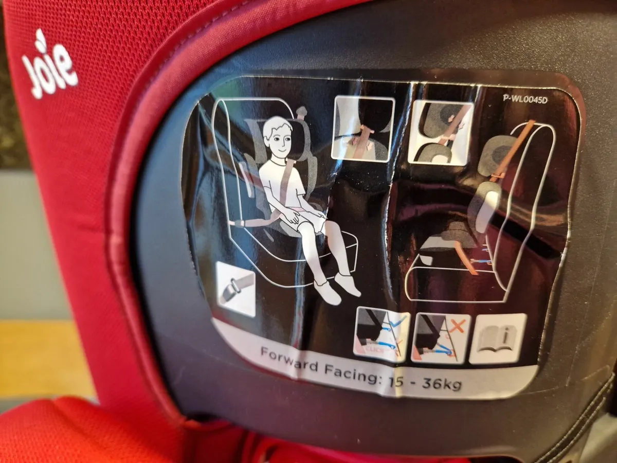 Liverpool Joie car booster seat stage 2/3 - Image 2