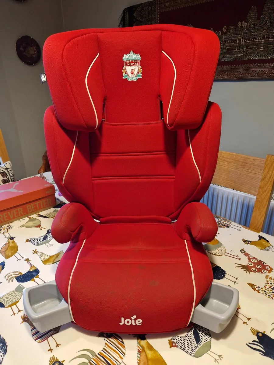 Liverpool Joie car booster seat stage 2/3 - Image 1