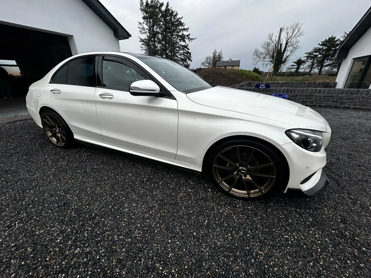 Mercedes C220d 4matic AMG Premium Spec - Image 3