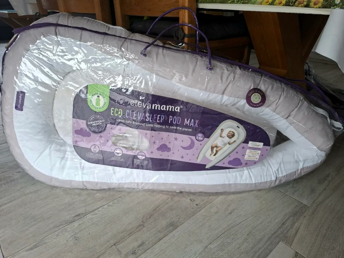 Clevamama cleva sleep pod max with spare cover - Image 1