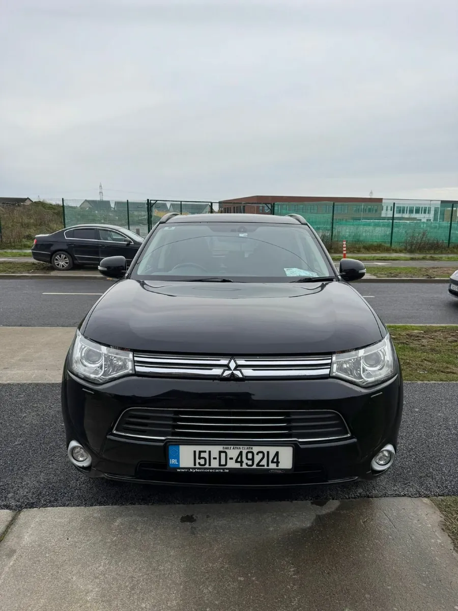Mitsubishi Outlander 2015 - Image 3