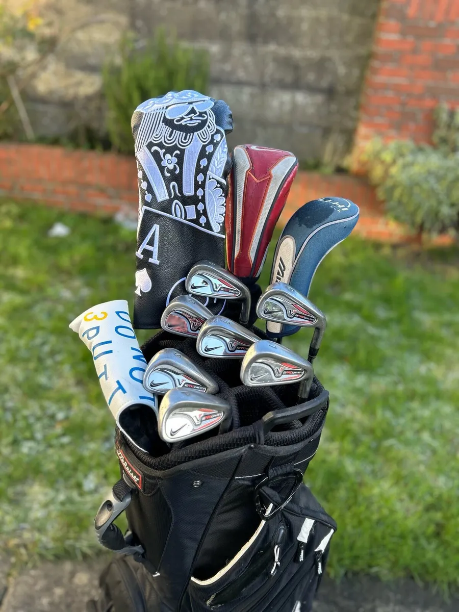 Full set of golf clubs - Image 1