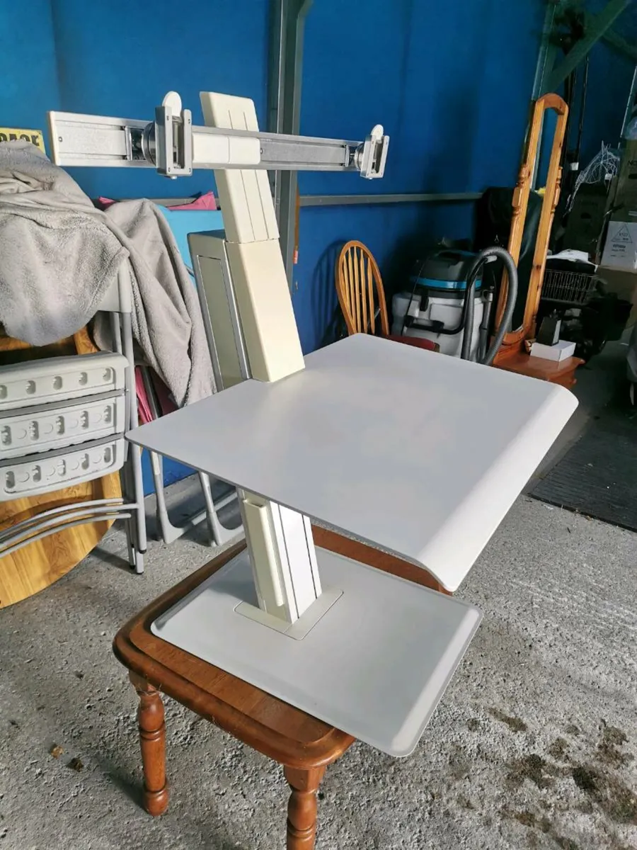 Standing desk converter - Image 2